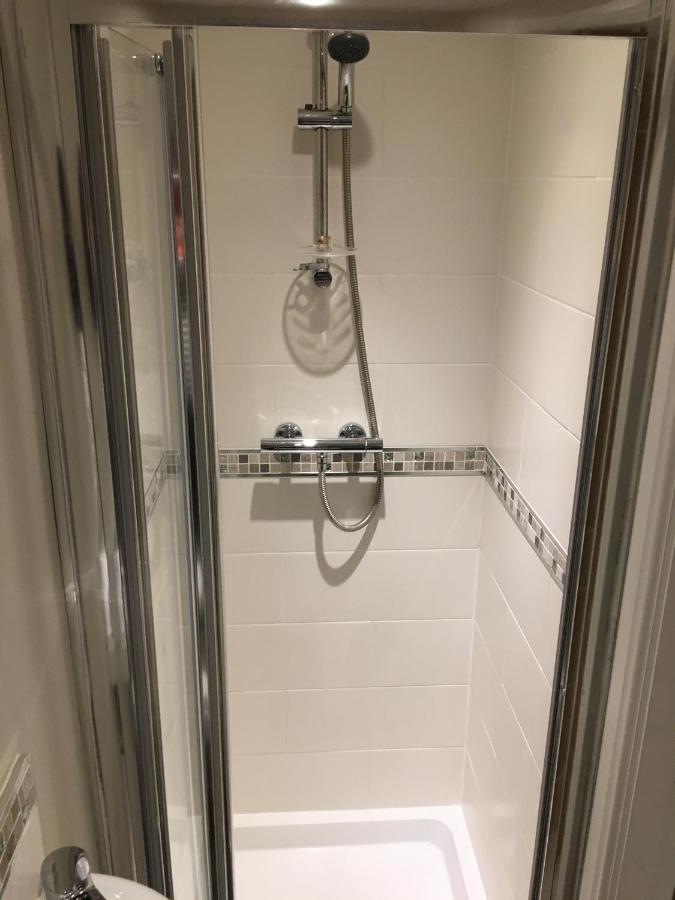 Derby Pride Park Private Ensuite Room- 2 Beds- Free Parking Exterior foto