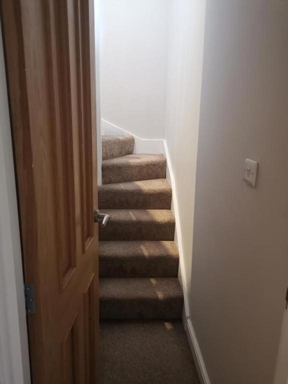 Derby Pride Park Private Ensuite Room- 2 Beds- Free Parking Exterior foto